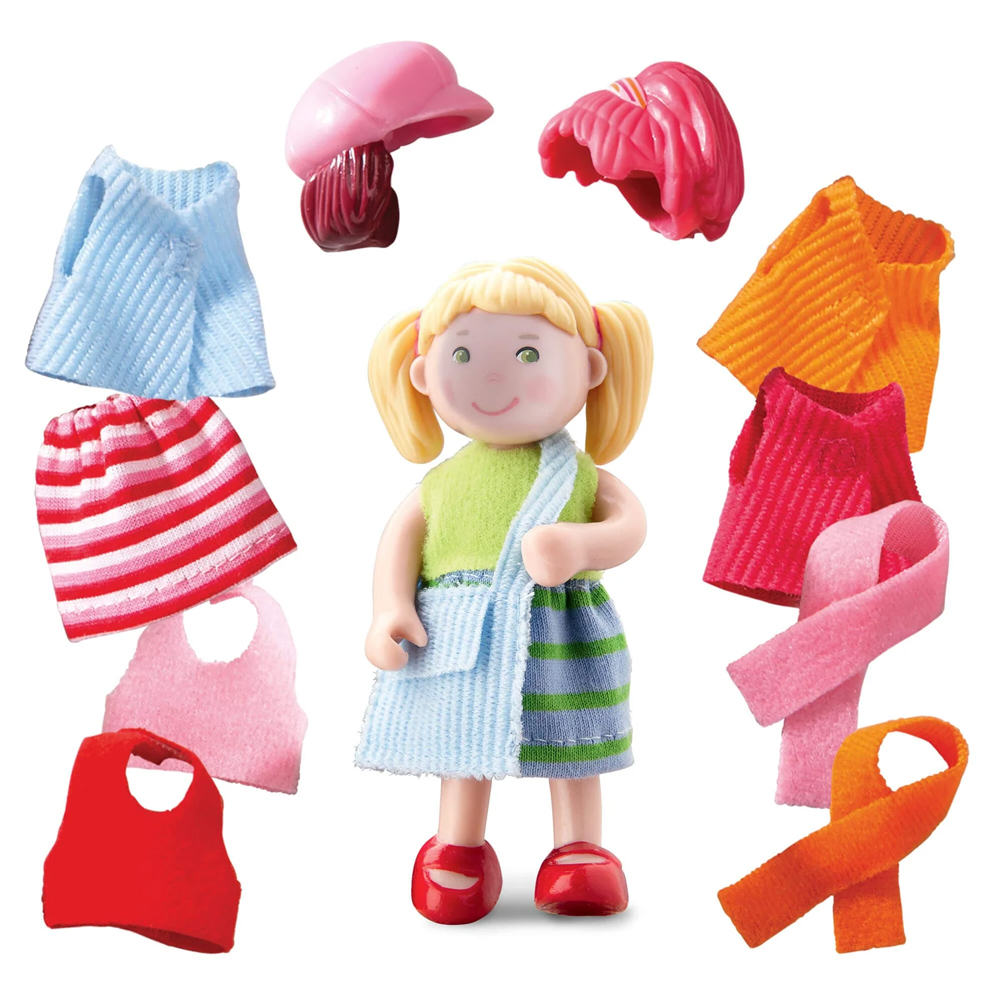 图12-little-friends-feli-dress-up-300519-1_1800x1800-1